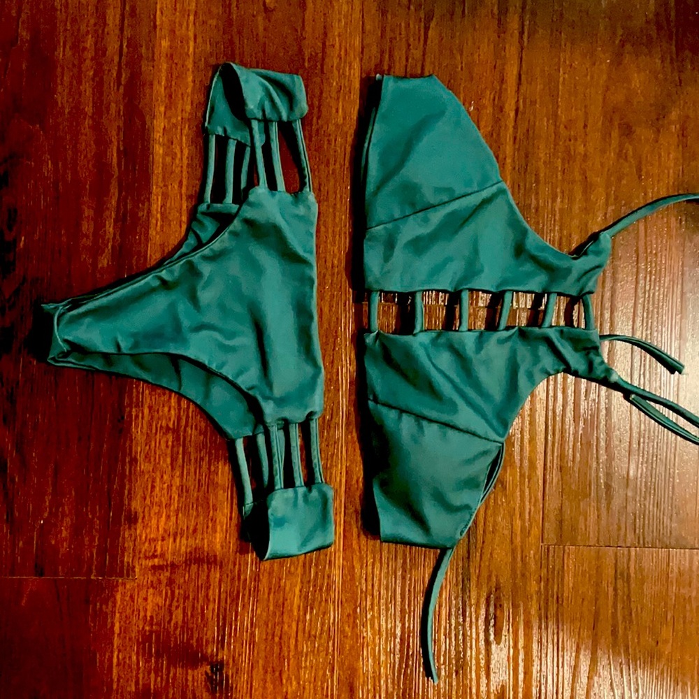 Tie Up Green Bikini With String Details - image 1